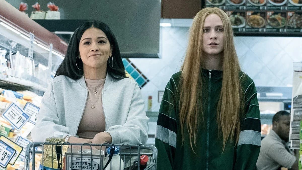 Melanie looking at Old Dolio